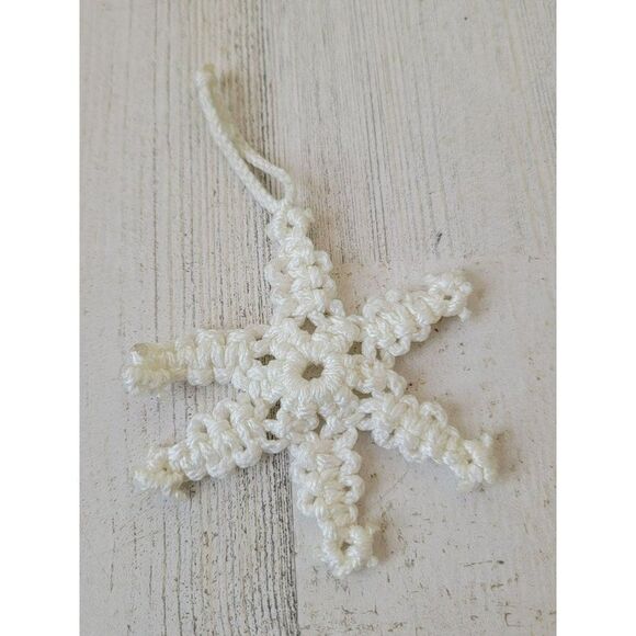 Handmade crochet white snowflake ornament Xmas decor - Picture 5 of 5